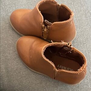 Old Navy Kids Brown Ankle Boots